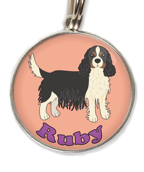 cavalier-king-charles-wit-zwart-met-naam-los-huisdierpenning-peach