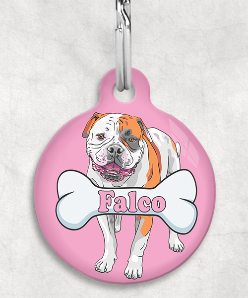 amerikaanse-bulldog-staand-naam-been-huisdierpenning-lichtroze