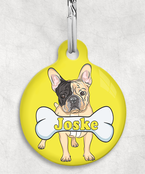 franse-bulldog-bruin-zwart-naam-been-huisdierpenning-geel