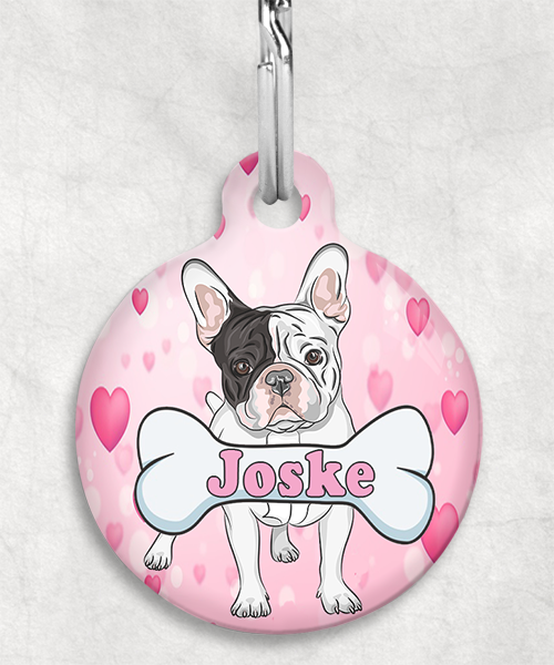 franse-bulldog-bruin-zwart-wit-naam-been-huisdierpenning-hartjes