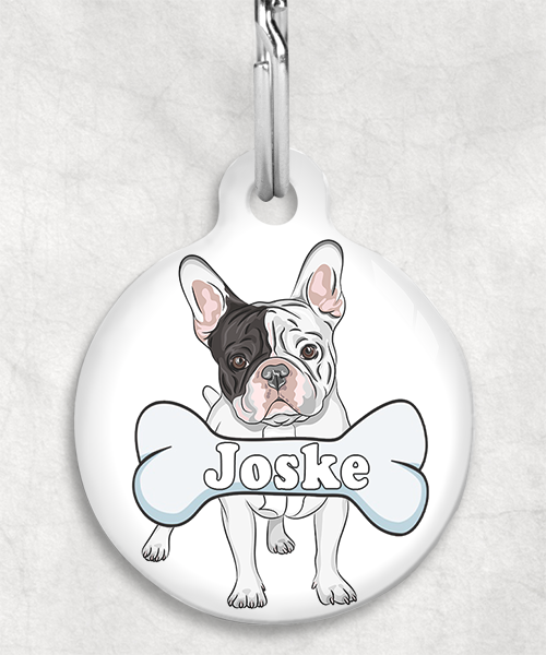 franse-bulldog-bruin-zwart-wit-naam-been-huisdierpenning-wit