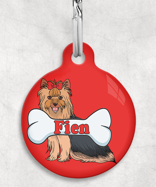yorshire-terrier-free-pik-zittend-naam-been-huisdierpenning-rood