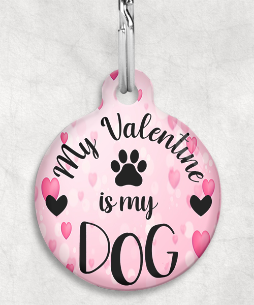100667-my-valentine-is-my-dog-kleur-achtergrond-huisdierpenning-hartjes
