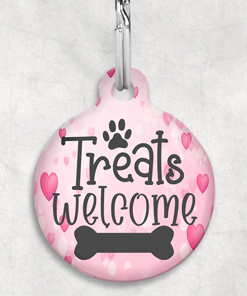 100676-treats-welcome-kleur-achtergrond-huisdierpenning-hartjes