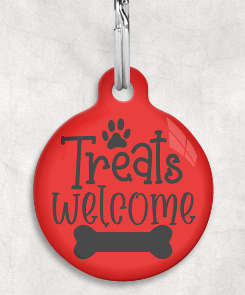 100676-treats-welcome-kleur-achtergrond-huisdierpenning-rood